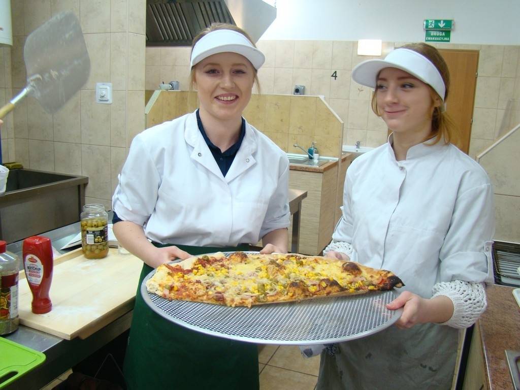 2017.03.13 pizza - koło gastronomiczne